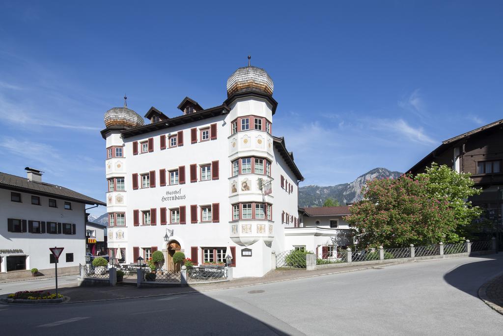 Gasthof Herrnhaus Brixlegg Exteriör bild
